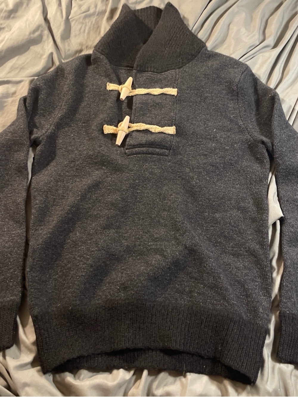 Wallace & Barnes grey sweater with toggle buttons Size S